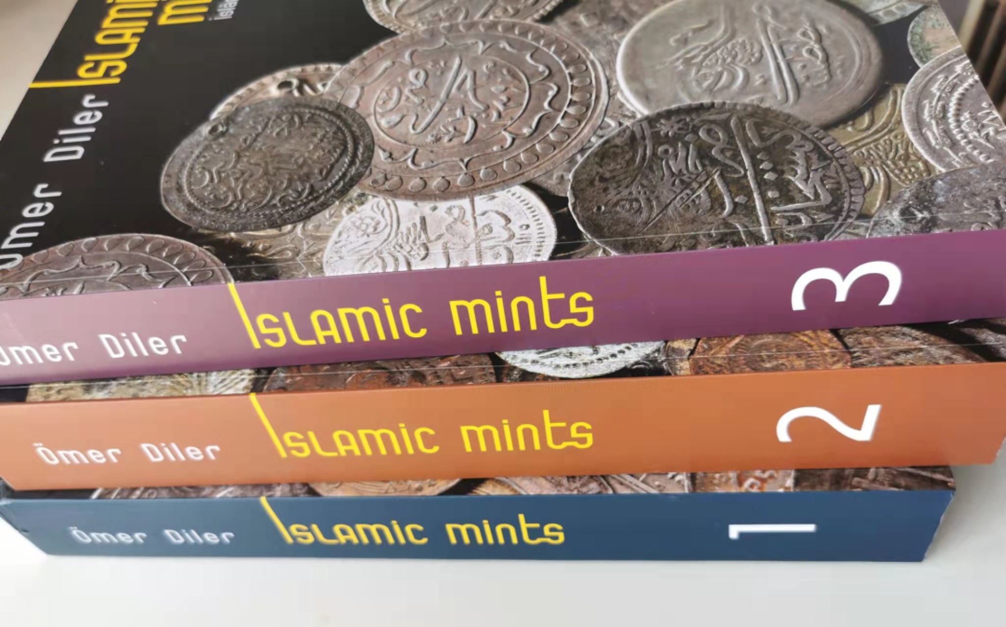 凡希社世界钱币微拍第一百九十一期 伊斯兰铸币厂大全三卷本 九品 1793页