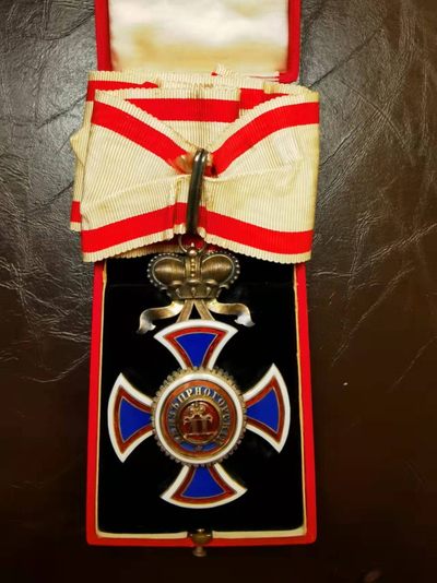 盛世勋华——号角文化勋章专场拍卖第3期 - 黑山王国指挥官级丹尼洛一世勋章