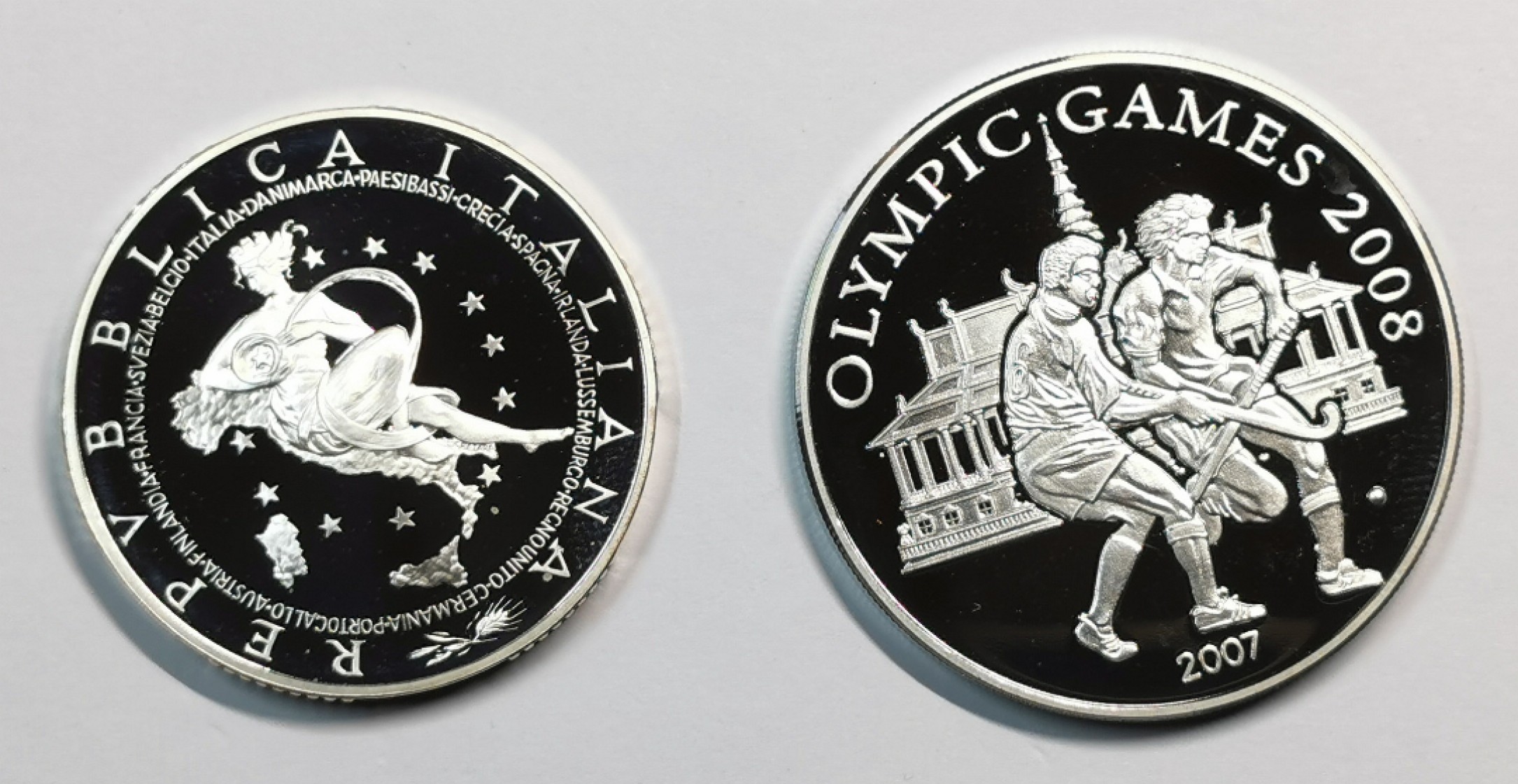 凡希社世界钱币微拍第一百九十一期 柬埔寨意大利现代银币一对PROOF