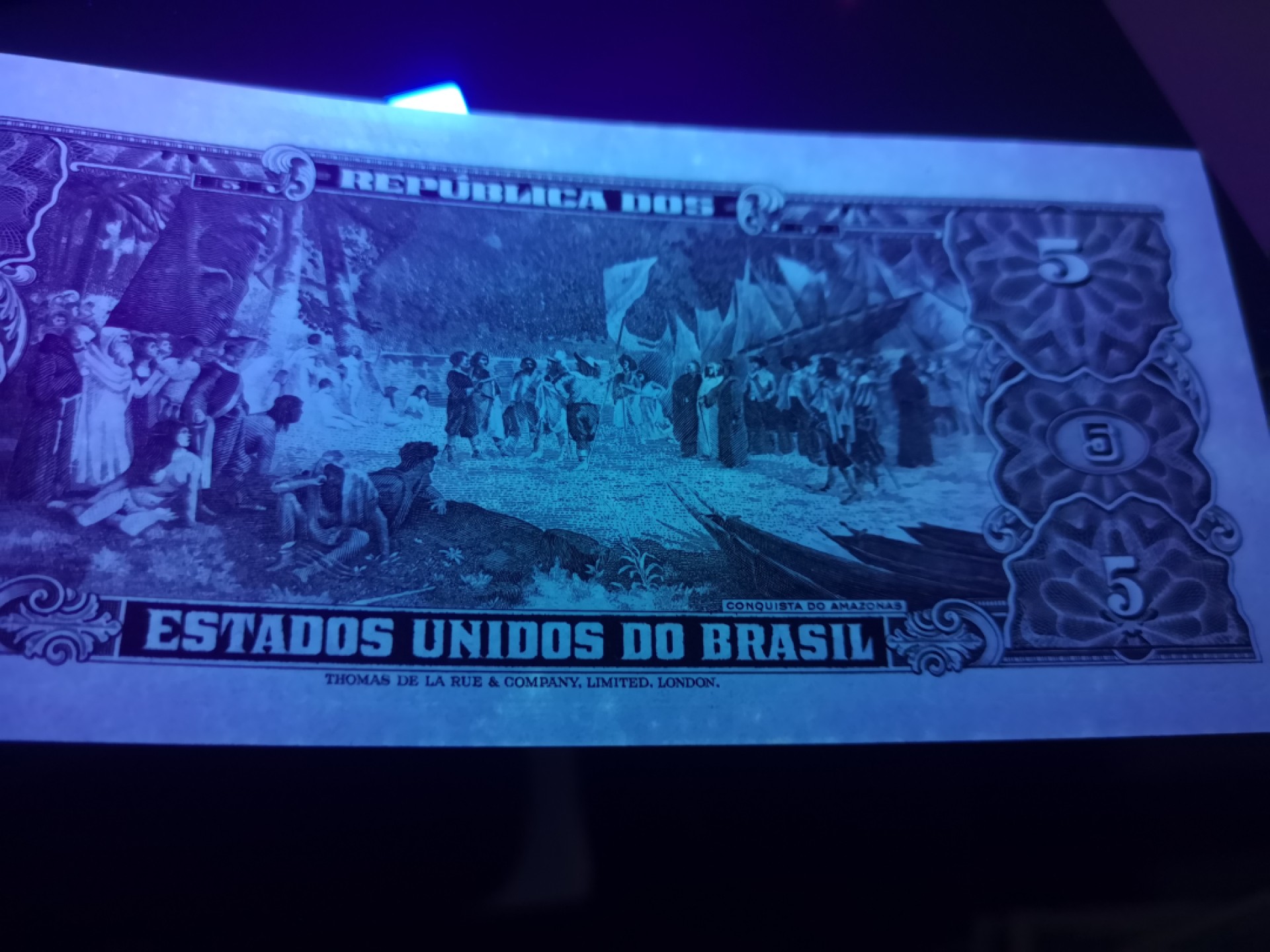 《外钞收藏家》第一百七十期拍卖（本期59件） 巴西5克鲁塞罗 手签版 全新 轻微受潮 （德纳罗版）