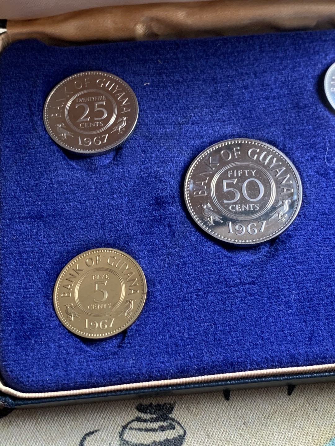 《竞宝斋》第38场-本周一 （全场顺丰包邮） （2套一组）1967年 圭亚那 套币 6枚 一元为1970年纪念币