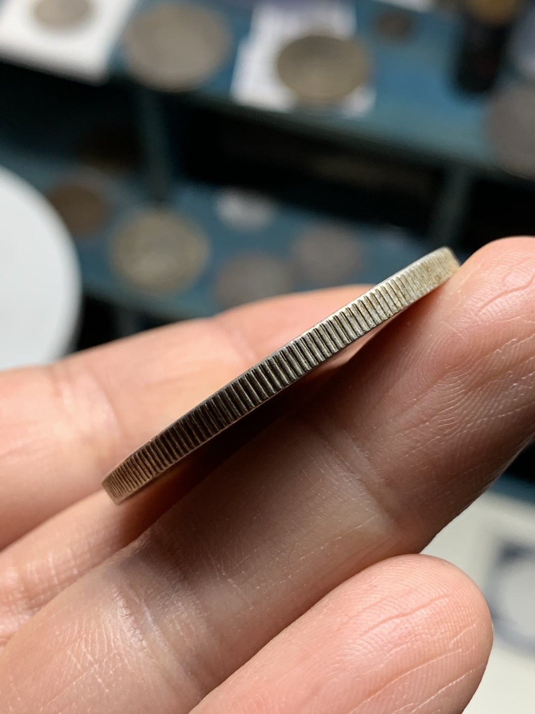 《竞宝斋》第38场-本周一 （全场顺丰包邮） 美国 1923年 和平鸽大银币 品相细节很好