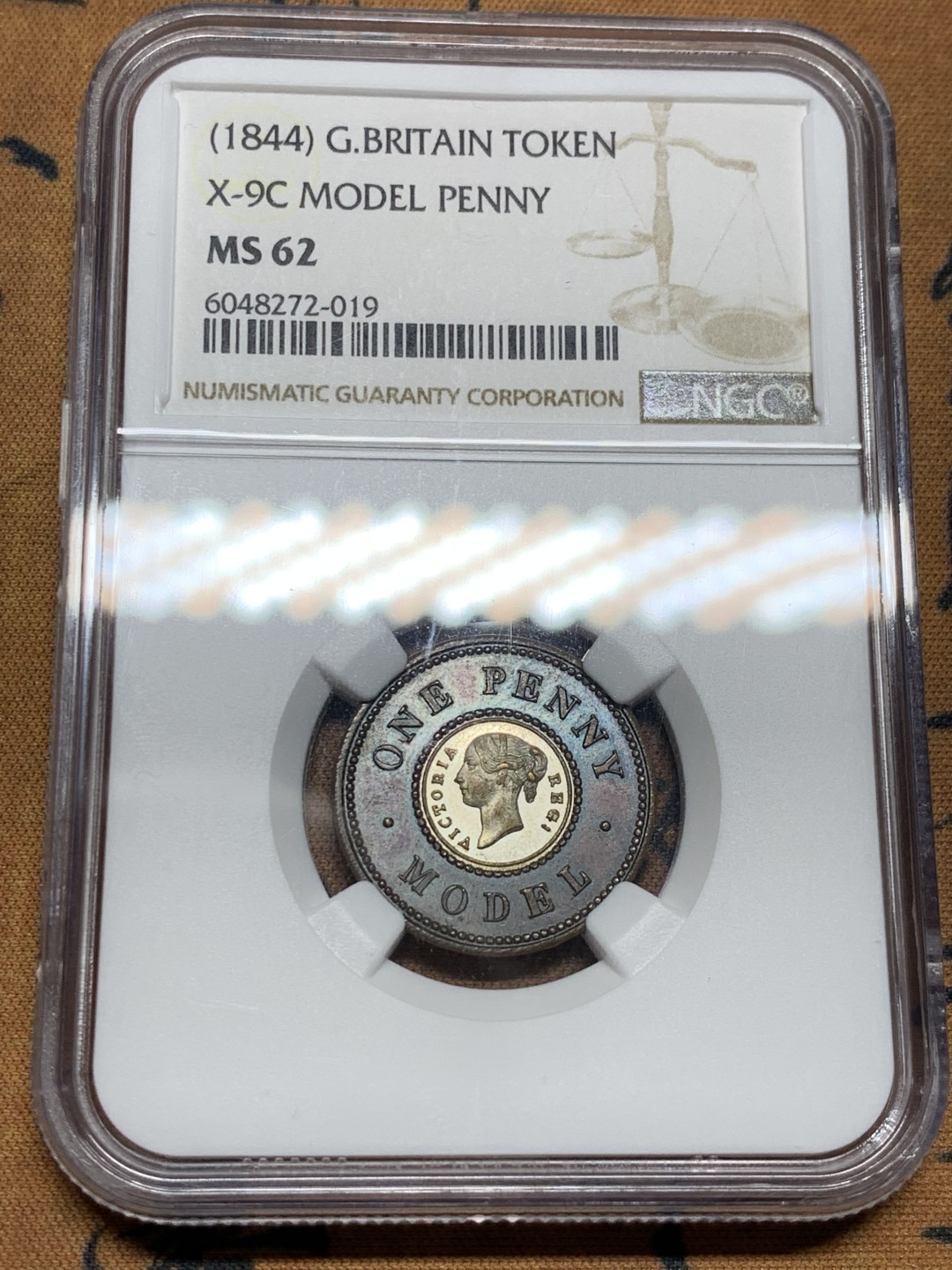 《竞宝斋》第38场-本周一 （全场顺丰包邮） NGC-MS62 英国维多利亚女皇 1844年双色1便士代用币 x—9c 紫罗兰包浆完美细节人像丰满发丝无磨损 低评