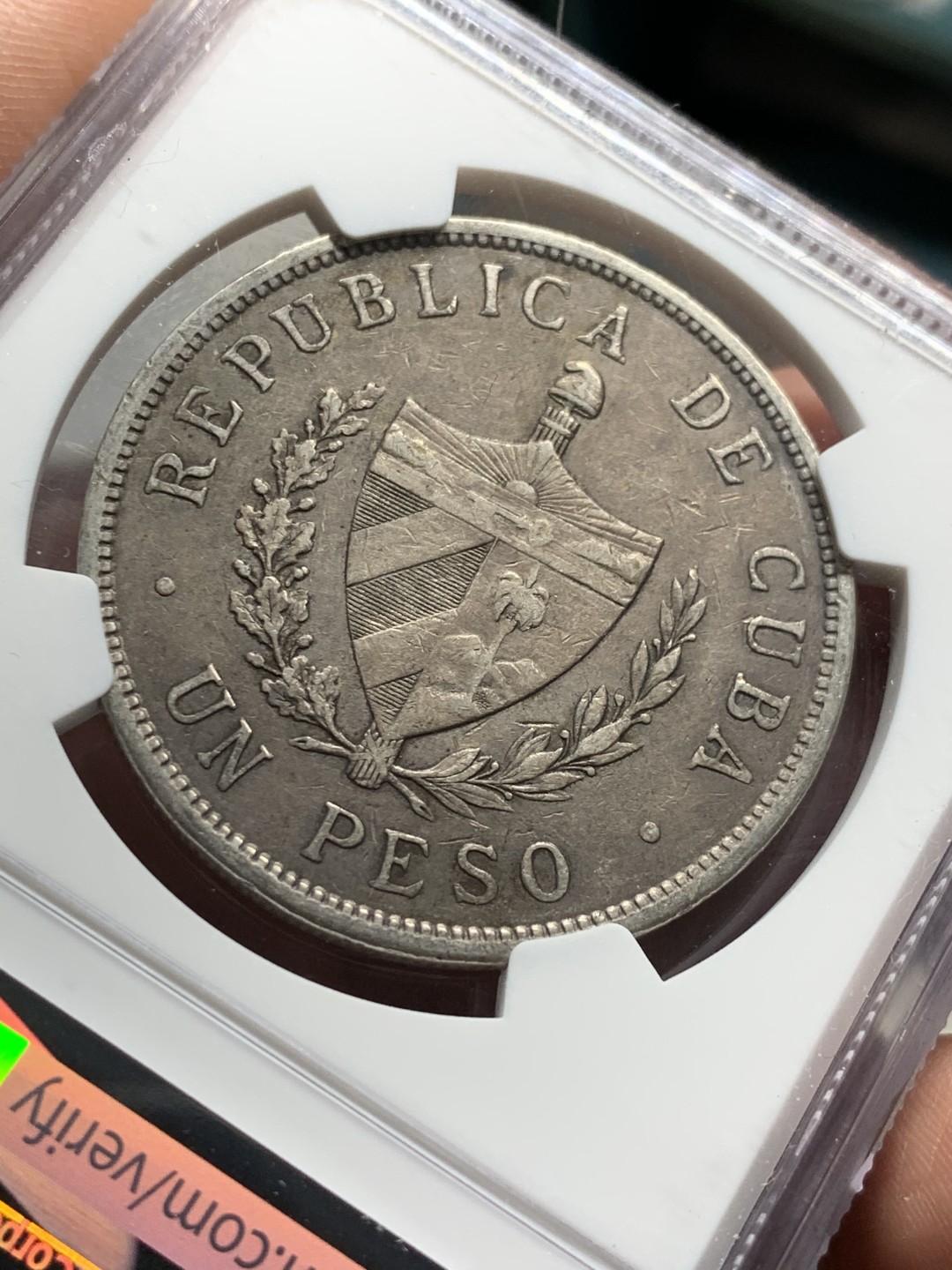 《竞宝斋》第38场-本周一 （全场顺丰包邮） NGC-XF 古巴 1933年 大五星 1比索 大银币 这样的包浆居然说有洗 还有没有天理