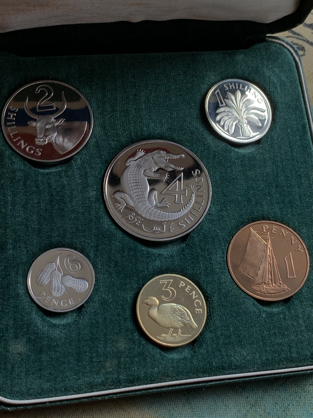 《竞宝斋》第38场-本周一 （全场顺丰包邮） 1966年 英属冈比亚动物版  6枚 精致套币