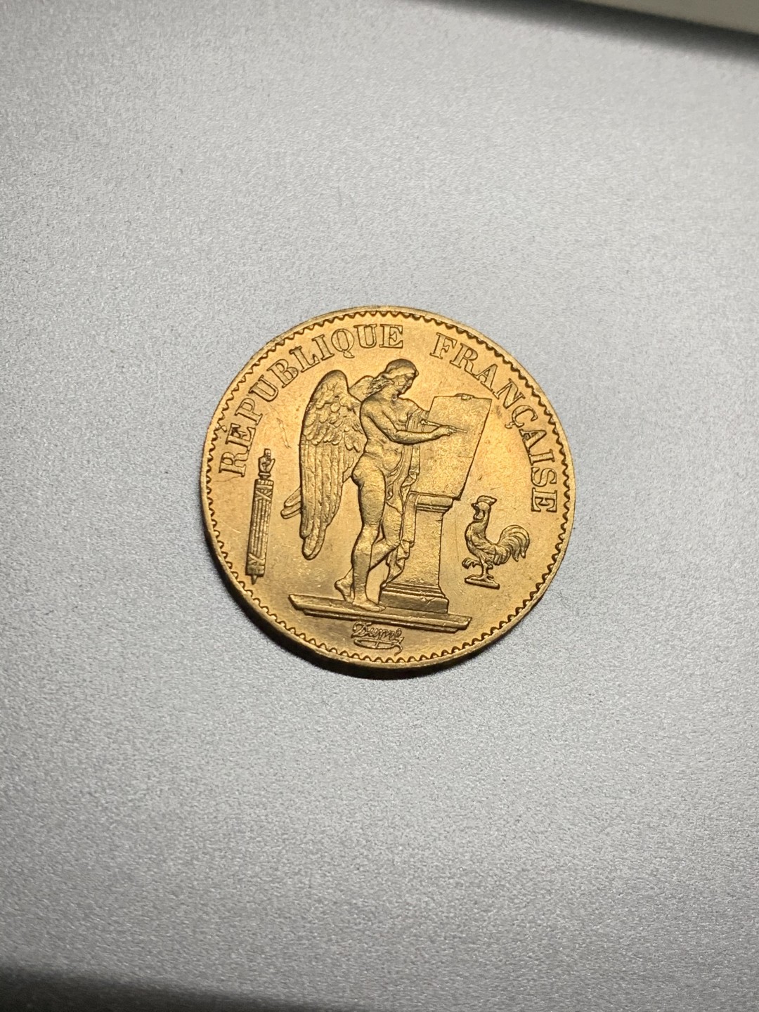 《竞宝斋》第38场-本周一 （全场顺丰包邮） 法国 1875年 天使公鸡 20法郎金币 原光 6.45克 90%含金量 热门品种