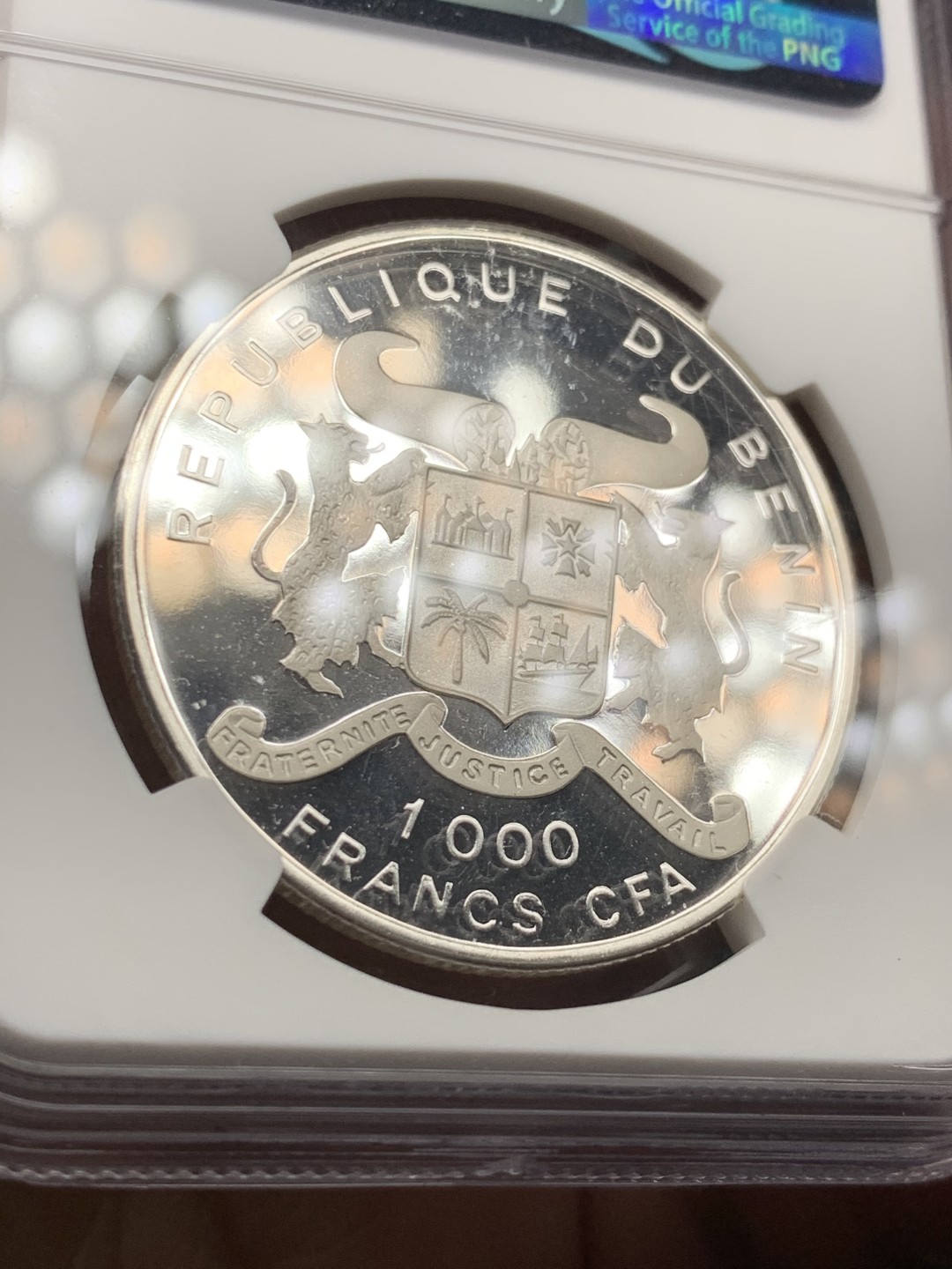《竞宝斋》第38场-本周一 （全场顺丰包邮） NGC-PF 68UC 贝宁（1992）年1000法郎国家纪念银币