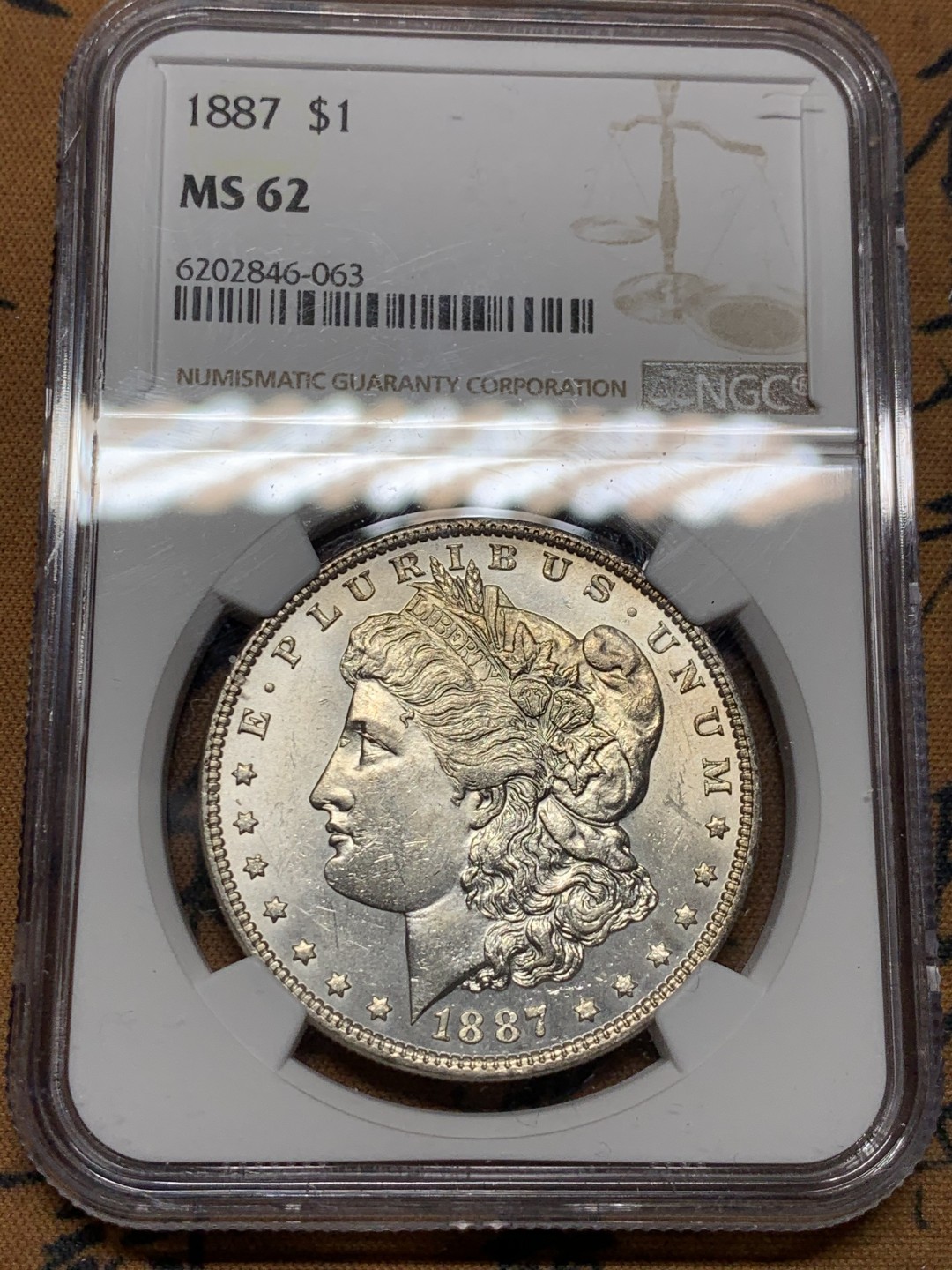 《竞宝斋》第38场-本周一 （全场顺丰包邮） NGC-MS62 美国 1887年 1元 摩根银币