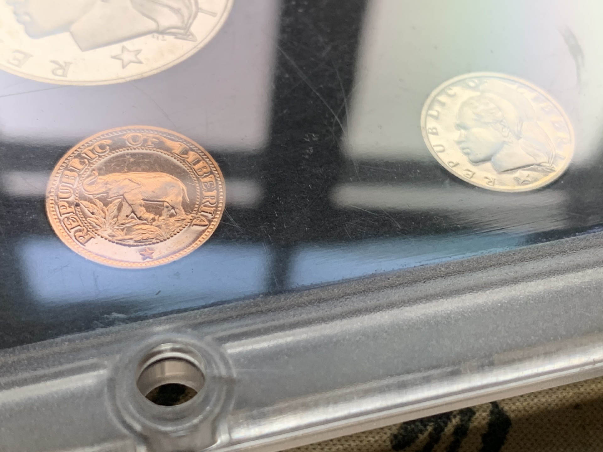 《竞宝斋》第38场-本周一 （全场顺丰包邮） 利比里亚1973年原装6枚精制套币 原汁原味原包装好品相