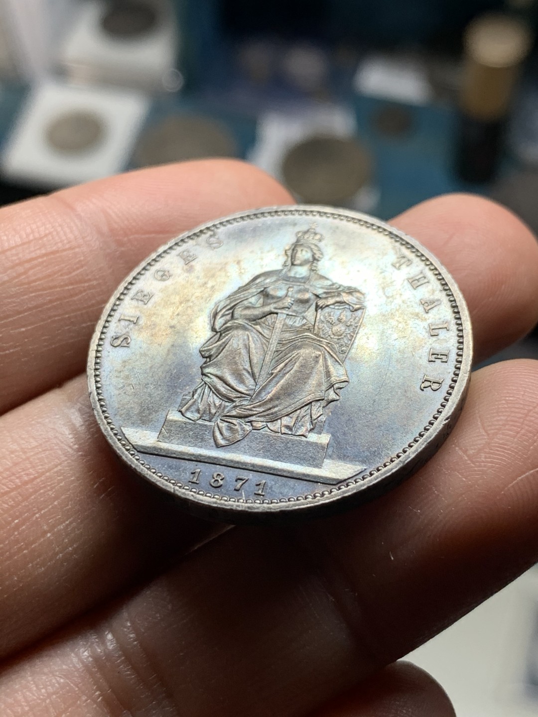 《竞宝斋》第38场-本周一 （全场顺丰包邮） 普鲁士1871年纪念普法战争胜利1泰勒银币 UNC品质 全黑入骨包浆