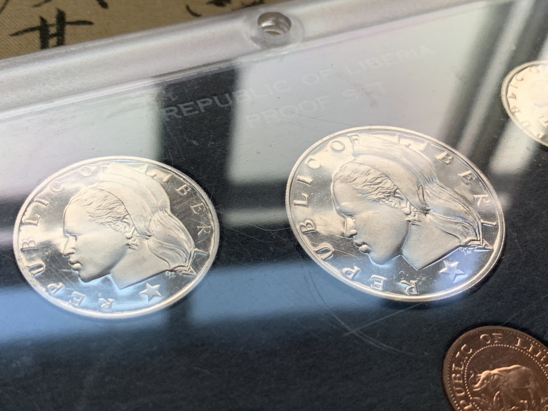 《竞宝斋》第38场-本周一 （全场顺丰包邮） 利比里亚1973年原装6枚精制套币 原汁原味原包装好品相