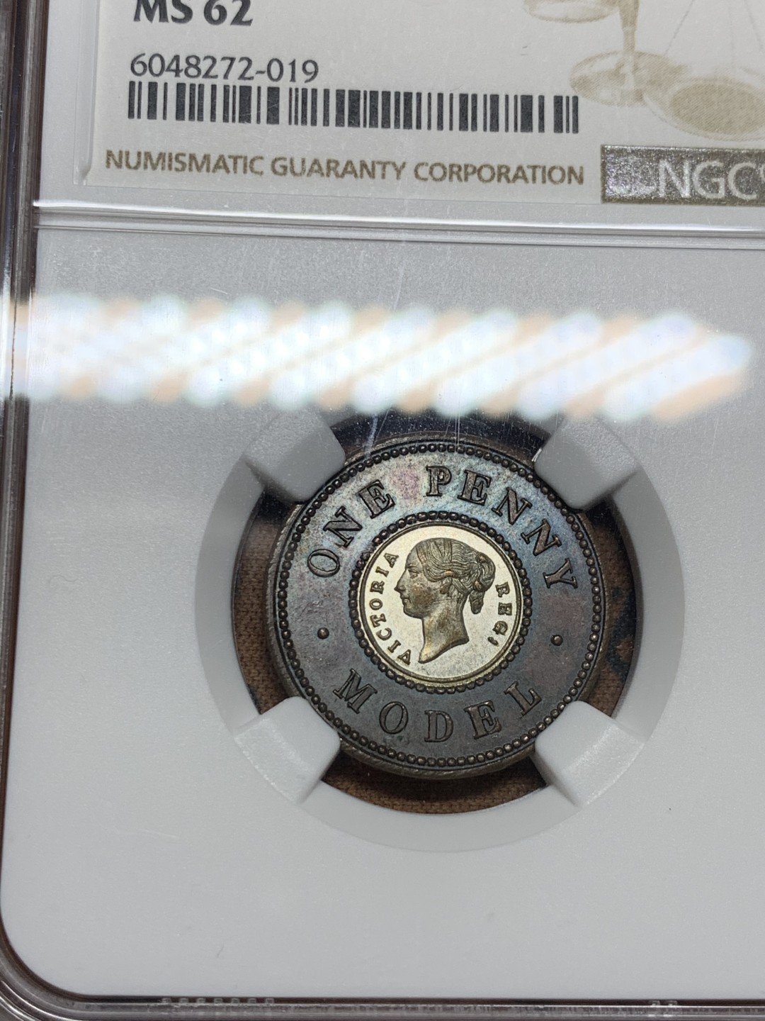 《竞宝斋》第38场-本周一 （全场顺丰包邮） NGC-MS62 英国维多利亚女皇 1844年双色1便士代用币 x—9c 紫罗兰包浆完美细节人像丰满发丝无磨损 低评