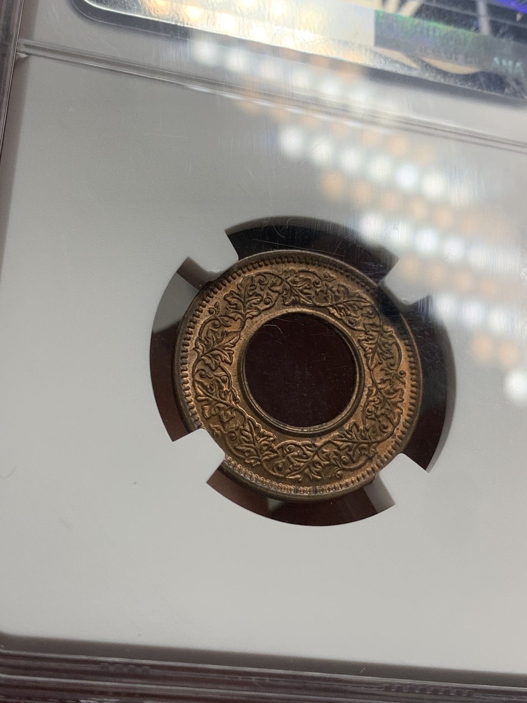 《竞宝斋》第38场-本周一 （全场顺丰包邮） NGC-MS63RB 英属印度1945年B版乔治六世1派沙铜币 钻石扁冠版 铜光满满 与《信条》同款 状态远超63 严重低评