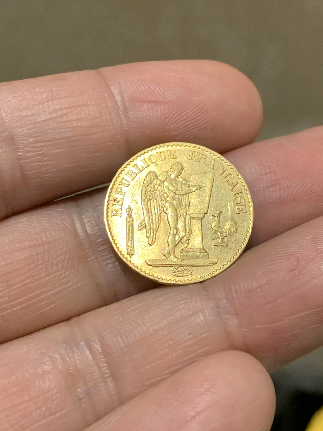 《竞宝斋》第38场-本周一 （全场顺丰包邮） 法国 1875年 天使公鸡 20法郎金币 原光 6.45克 90%含金量 热门品种