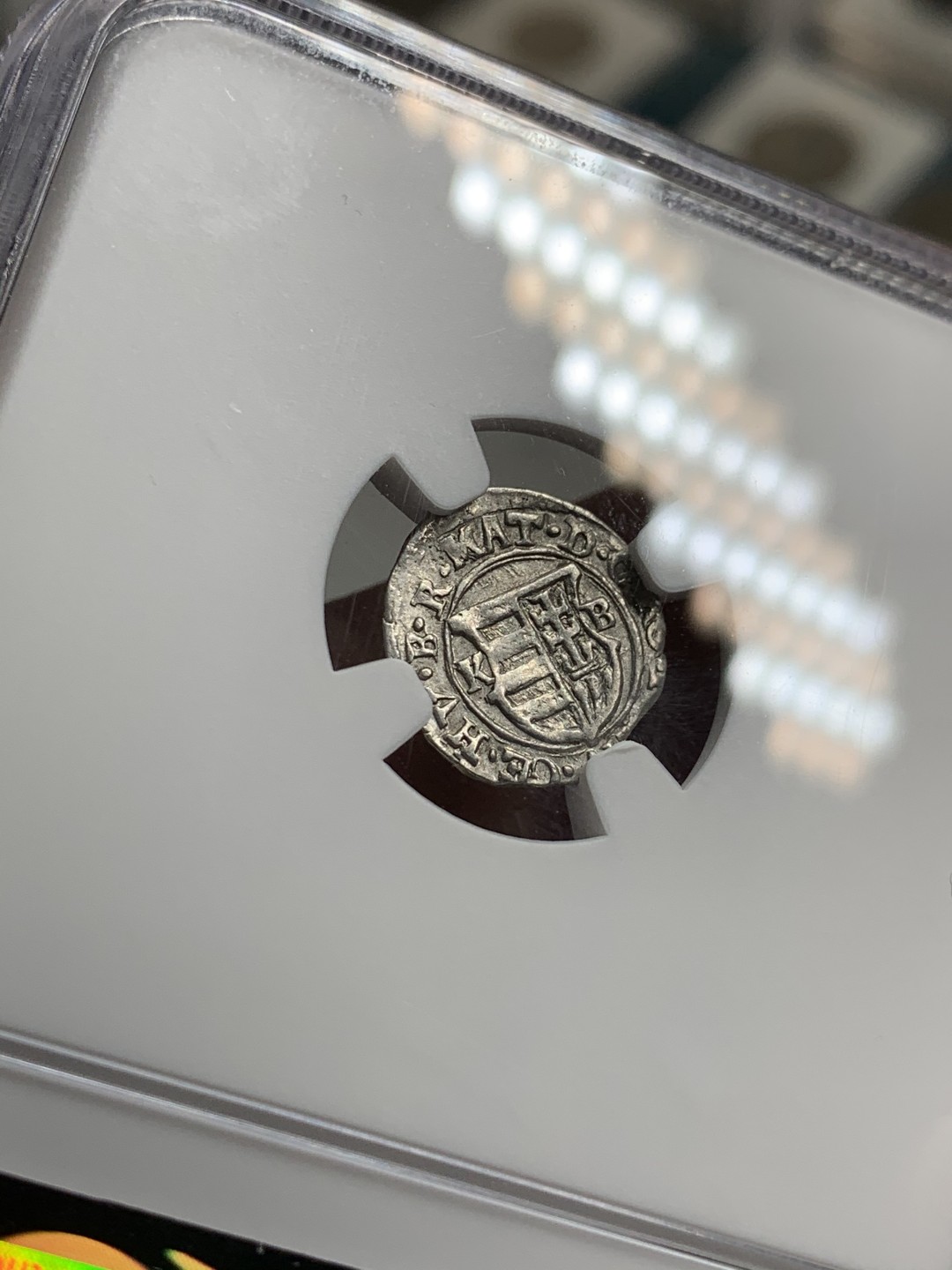 《竞宝斋》第38场-本周一 （全场顺丰包邮） ngc xf45 神罗匈牙利1616年圣母抱婴1第纳尔打制银币