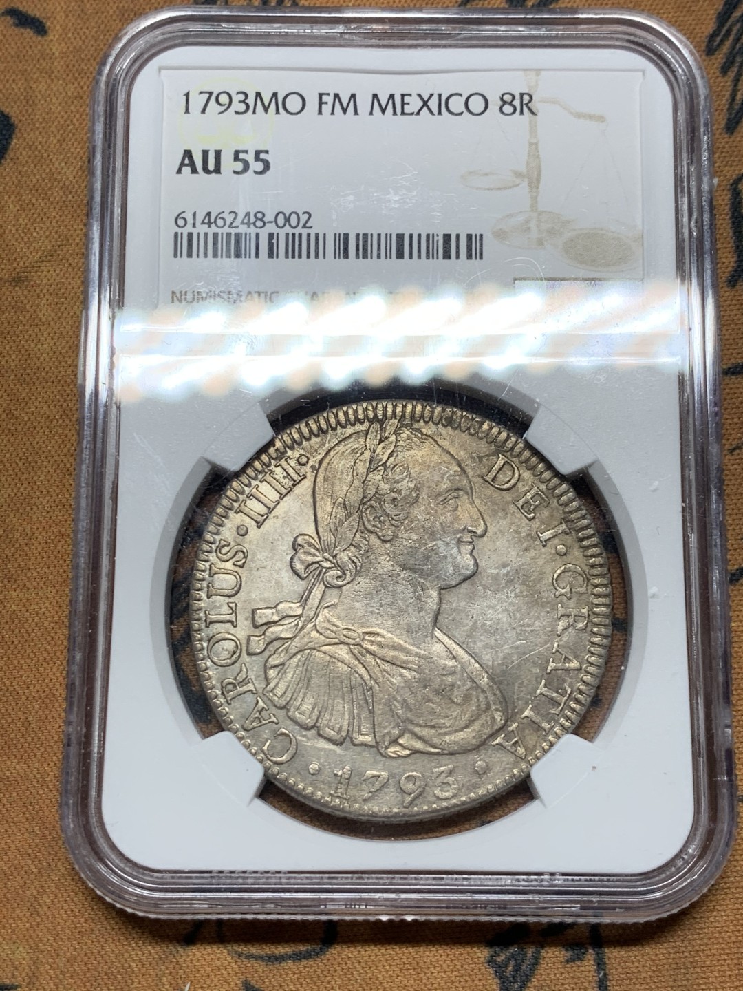 《竞宝斋》第38场-本周一 （全场顺丰包邮） NGC-AU55 墨西哥 1793年 8 里亚尔  人像双柱卡洛斯四世  银币   卡四早年  原味