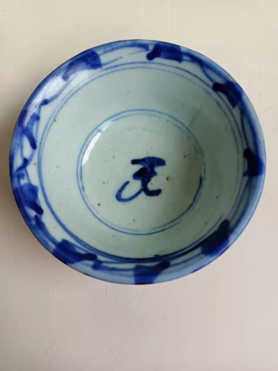 清代青花小茶碗 - 清代青花小茶碗