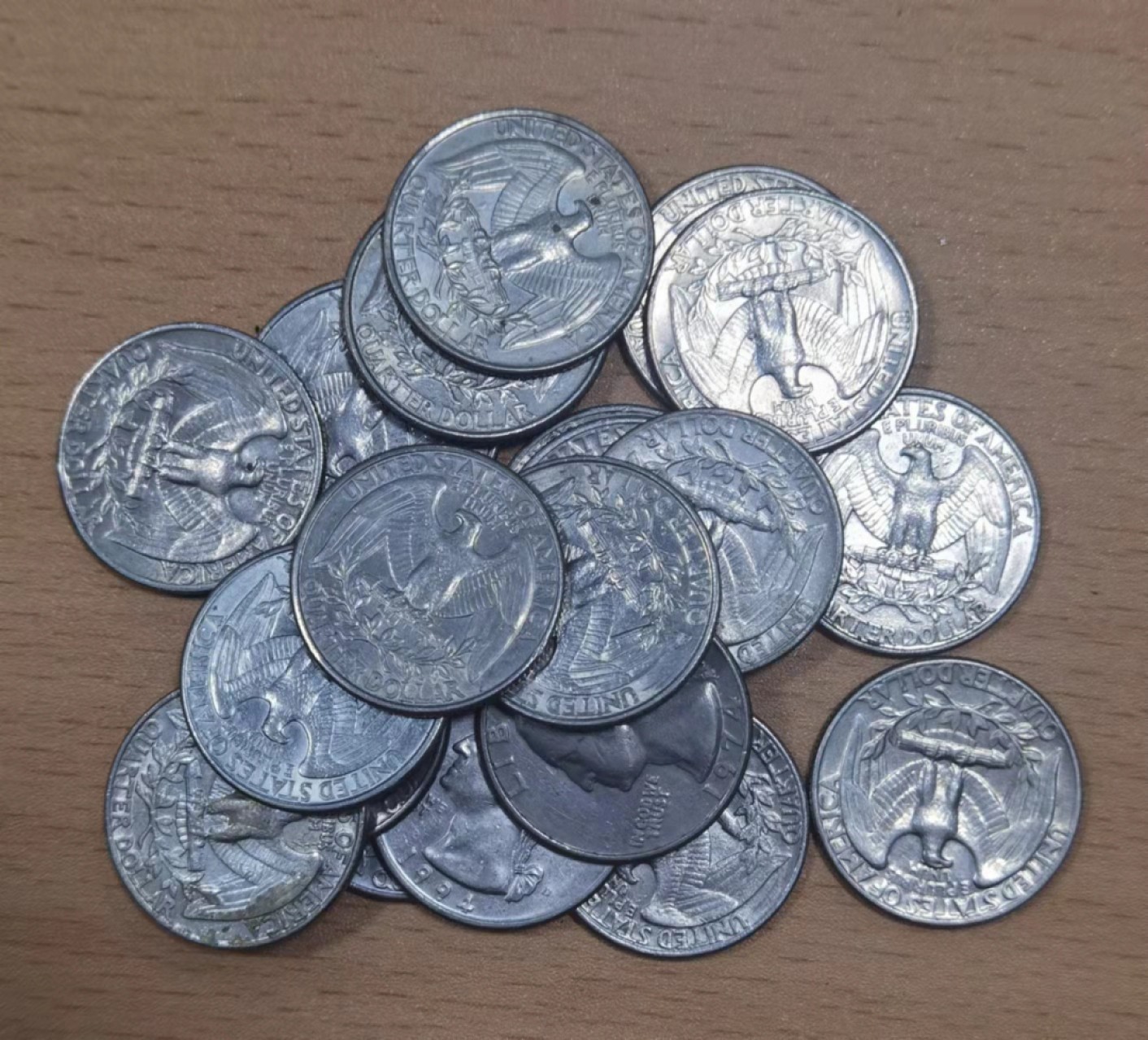 北京马甸外币专卖微拍第七十一期，非贵金属外国纪念币，流通币专场，陆续上新欢迎光临 美国25美分20枚