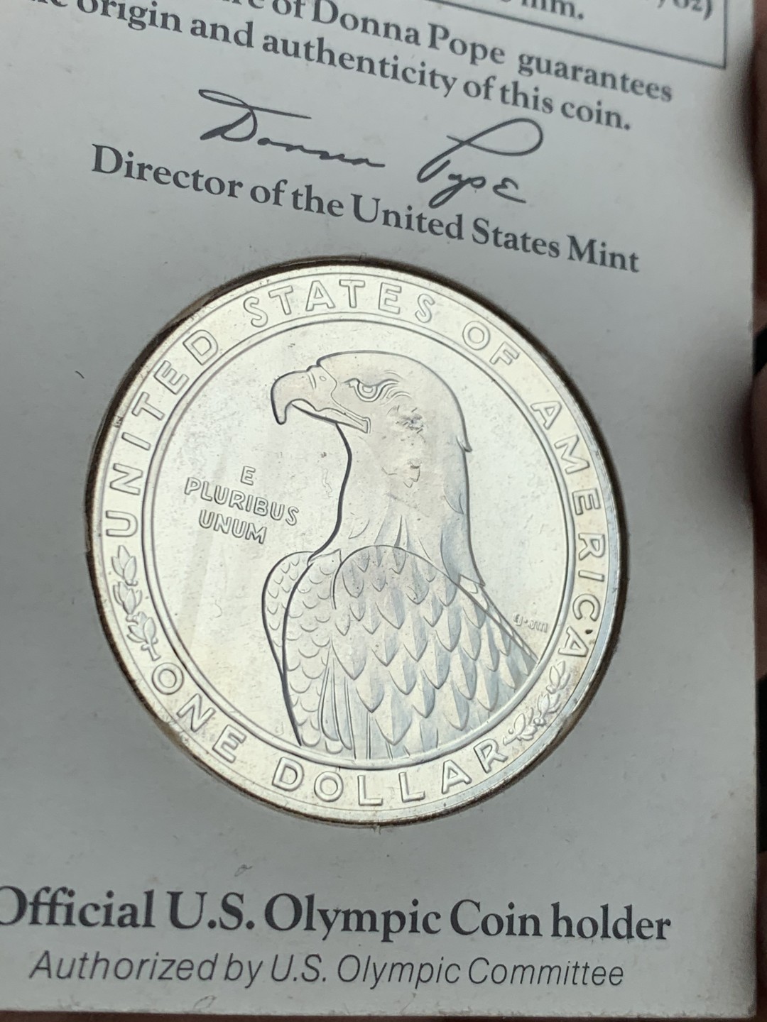 《竞宝斋》第38场-本周一 （全场顺丰包邮） 重拍！卡装 美国1983-P年老鹰一元 大银币