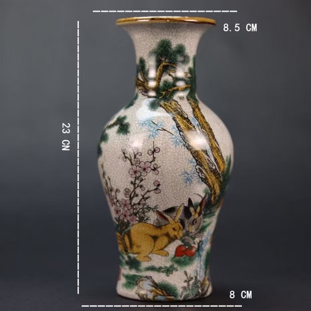 大清乾隆年制粉彩玉兔吃草图花瓶 古董瓷器收藏摆件 家居喜庆装饰