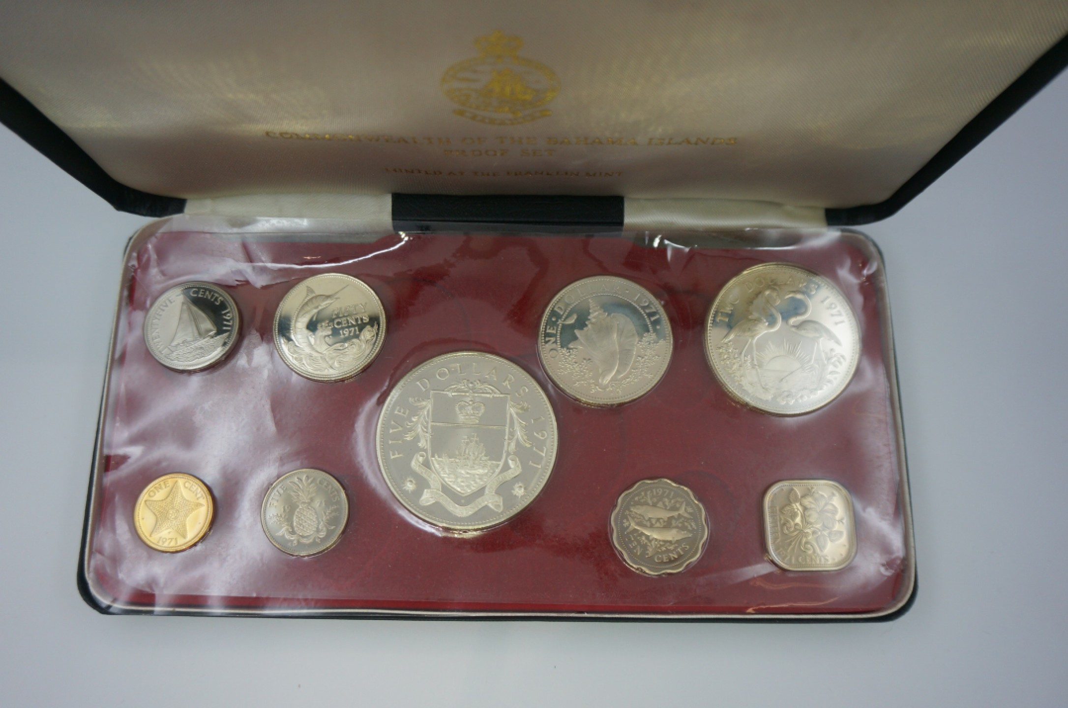 乐游外币首个限时专场—各国精装套币 1971巴哈马9枚精制套币含4枚大银币特殊版本