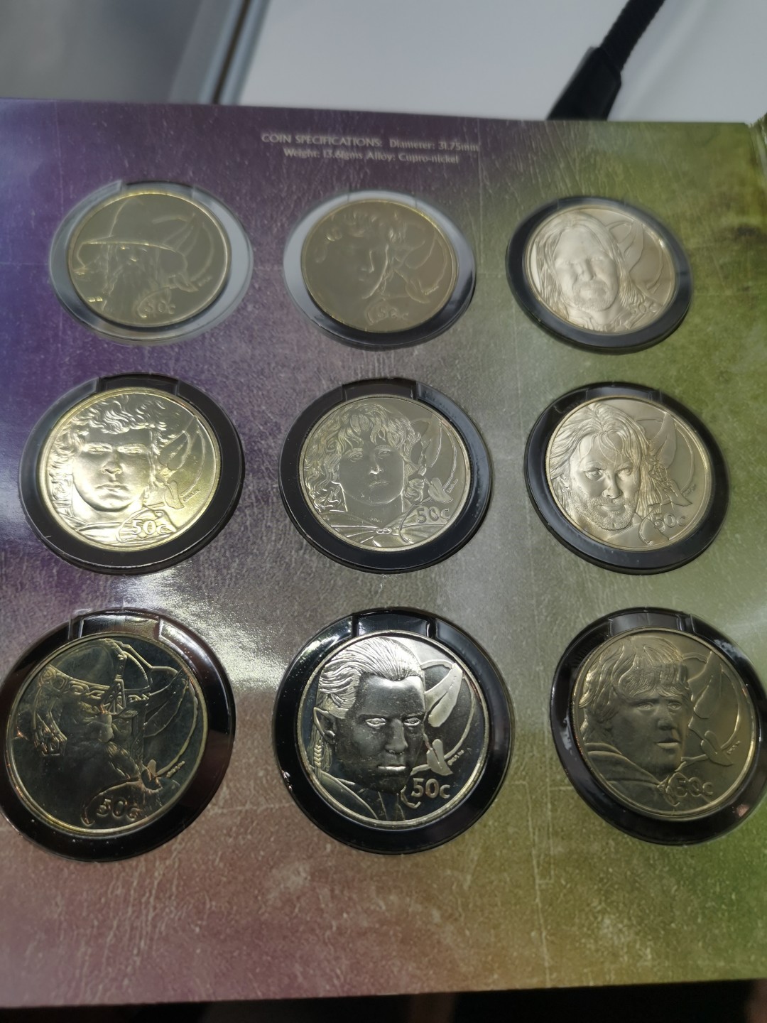 乐游外币首个限时专场—各国精装套币 2003新西兰9枚50分精装套币指环王