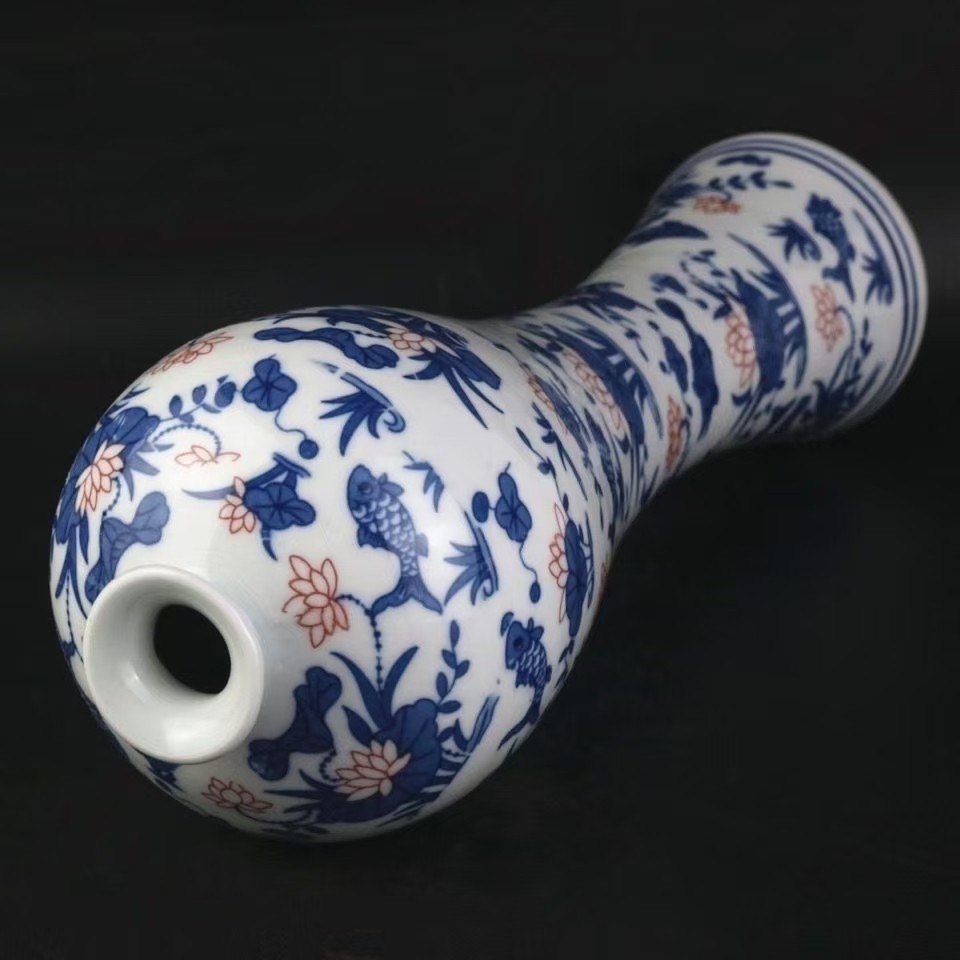 清乾隆年制青花釉里鱼纹红美人瓶瓷器旧货古玩收藏家居中式摆件