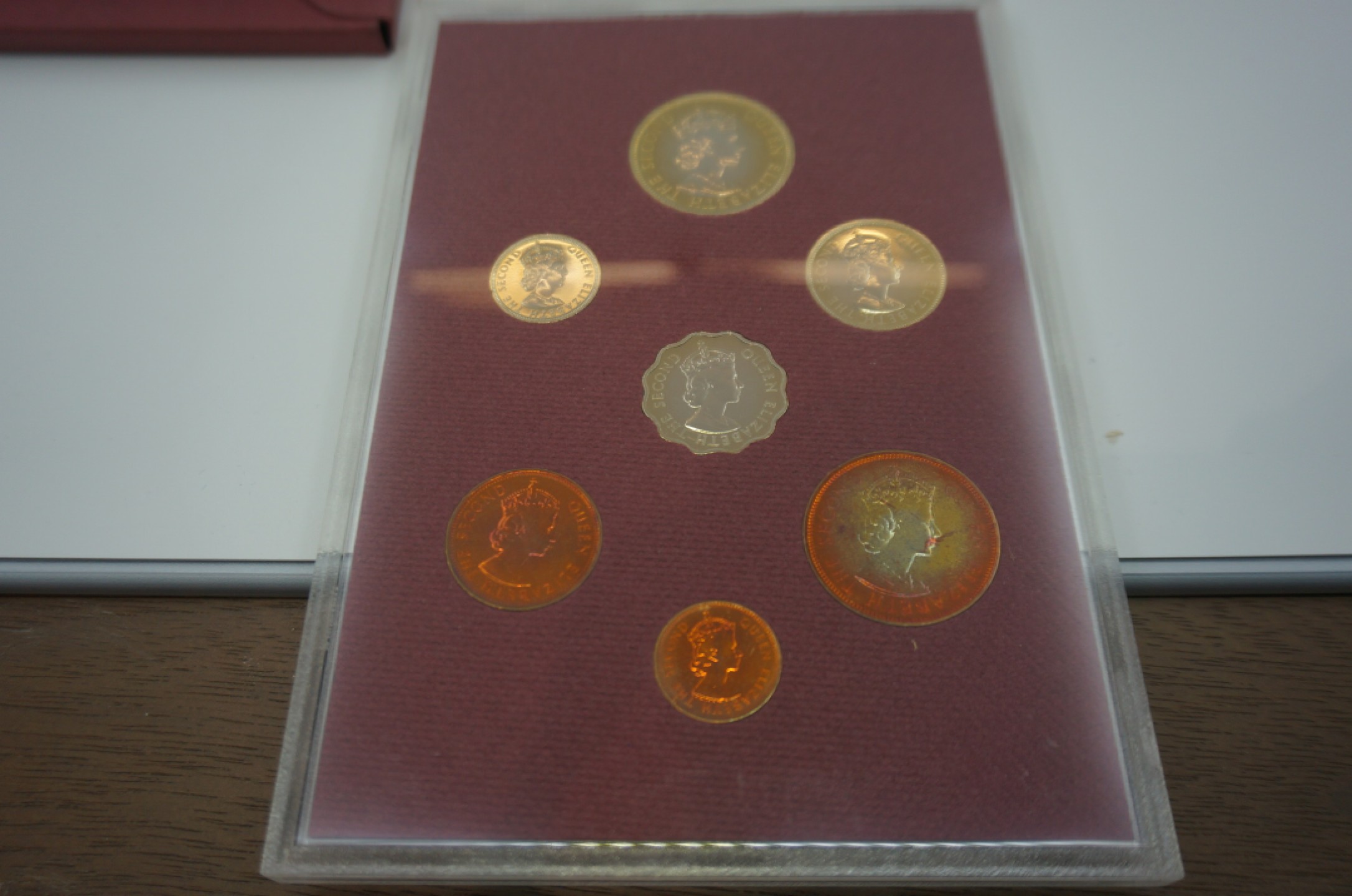 乐游外币首个限时专场—各国精装套币 1978毛里求斯7枚精制套币铜币五彩光