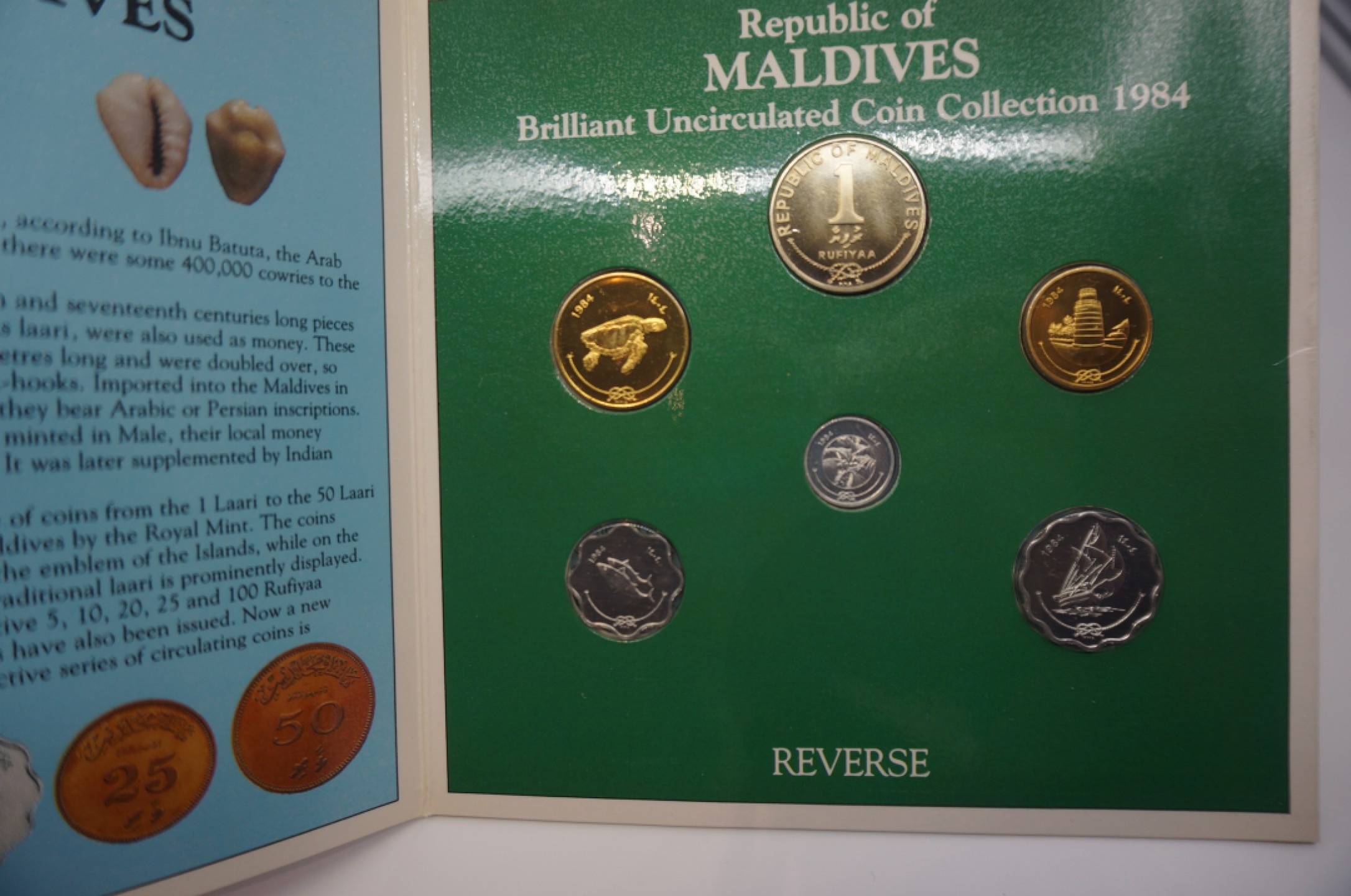 乐游外币首个限时专场—各国精装套币 1984马尔代夫6枚精装套币