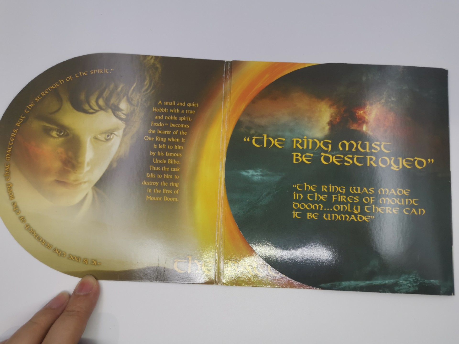 乐游外币首个限时专场—各国精装套币 2003新西兰1元三枚精装套币指环王