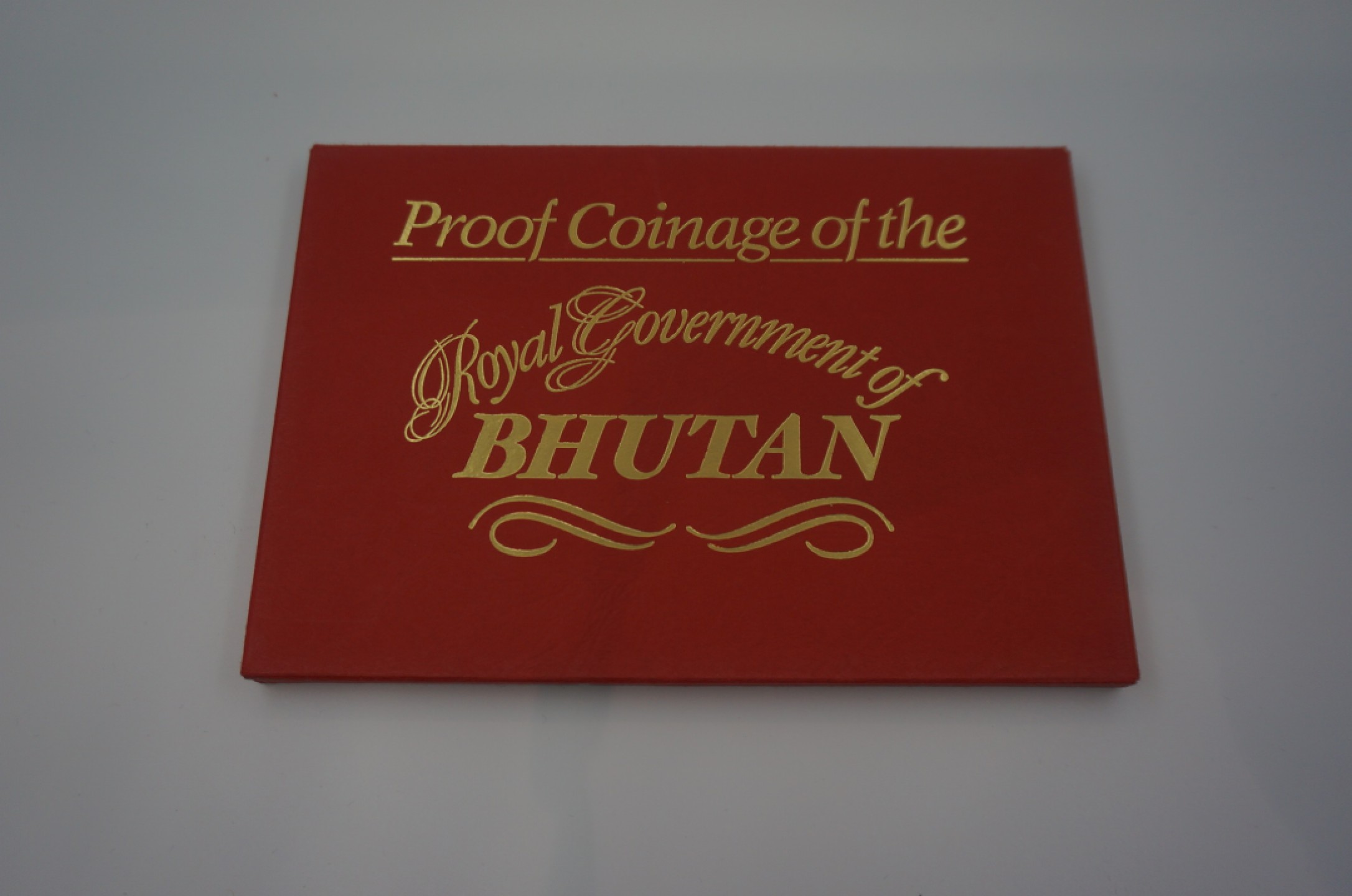 乐游外币首个限时专场—各国精装套币 1979不丹5枚精制套币