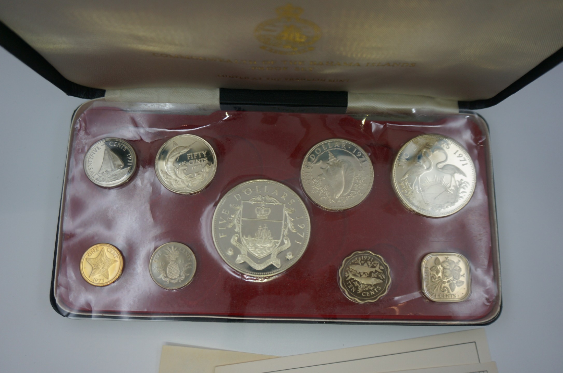 乐游外币首个限时专场—各国精装套币 1971巴哈马9枚精制套币含4枚大银币特殊版本