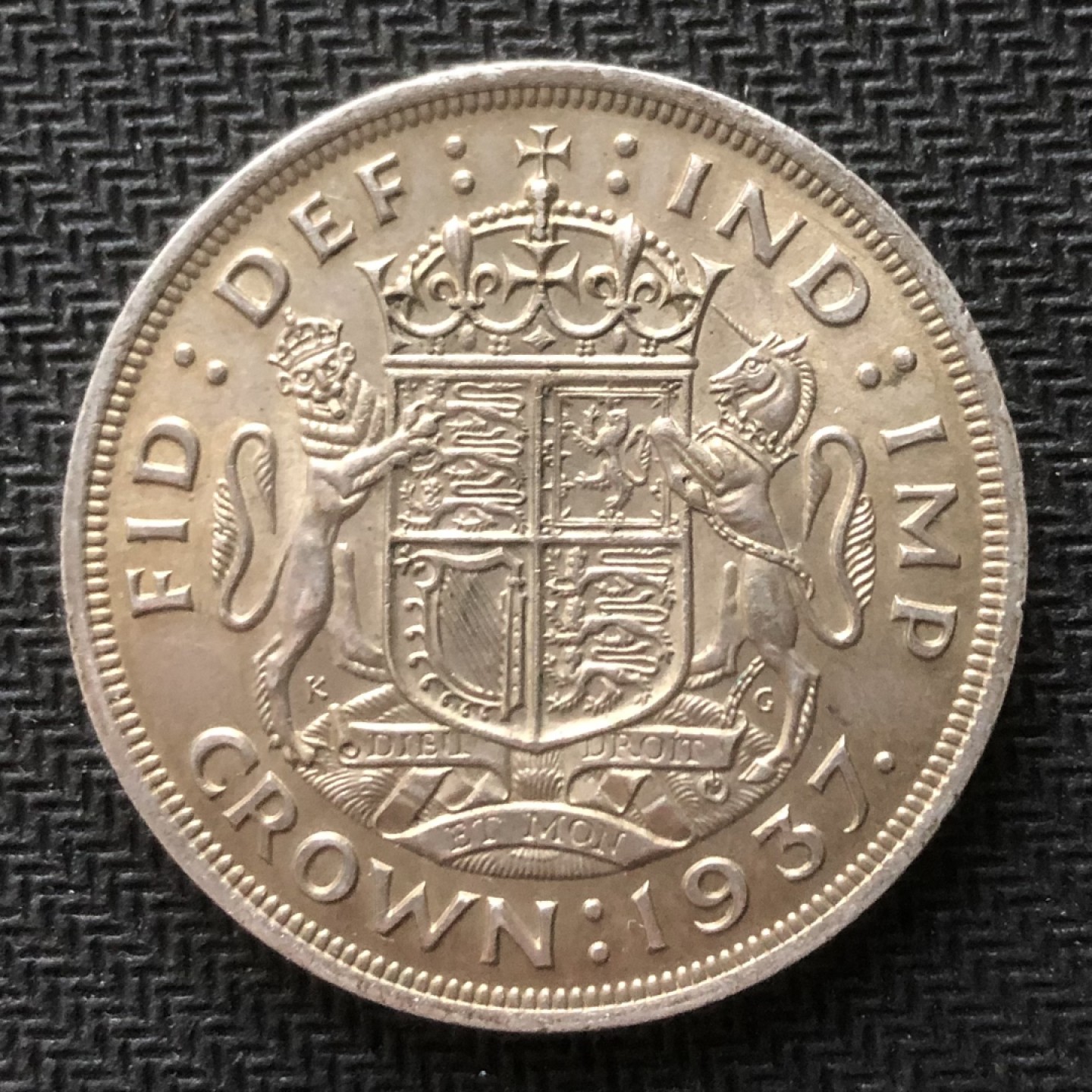 【保诚微拍】【自动拍卖、全场包邮】第19期 $ 硬币专场 $ 英国 乔治六世 1937年 银婚 25周年纪念 克朗 银币（28克 0.5银）UNC品！淡金色包浆！！！克朗型银币，升值品种！！