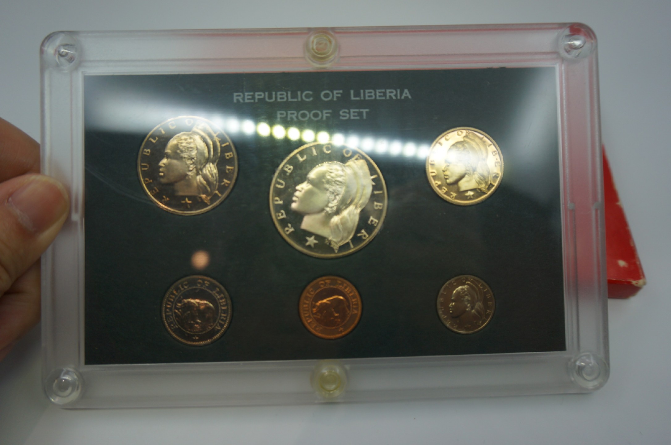 乐游外币首个限时专场—各国精装套币 1970利比里亚6枚精制套币