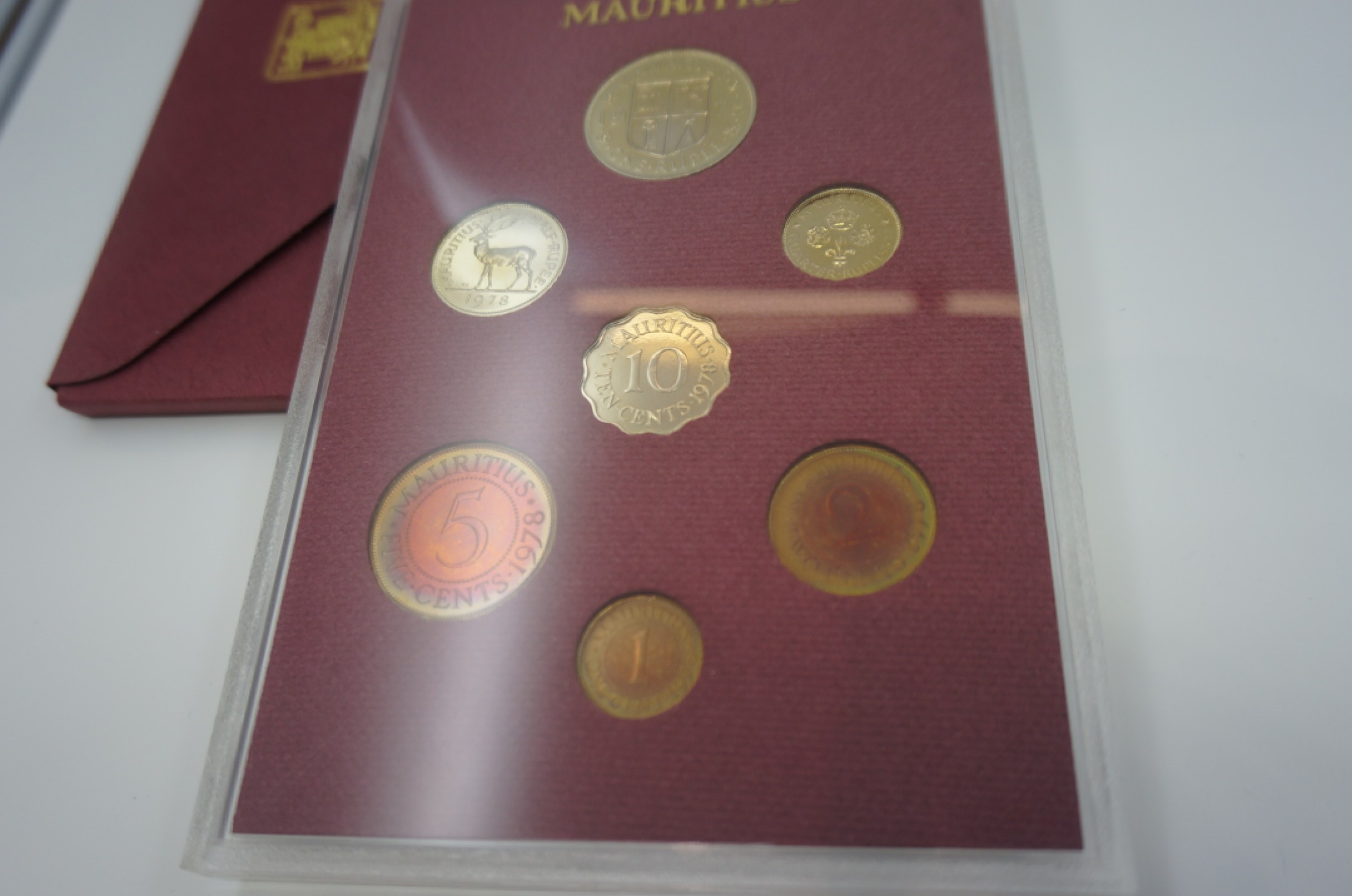 乐游外币首个限时专场—各国精装套币 1978毛里求斯7枚精制套币铜币五彩光