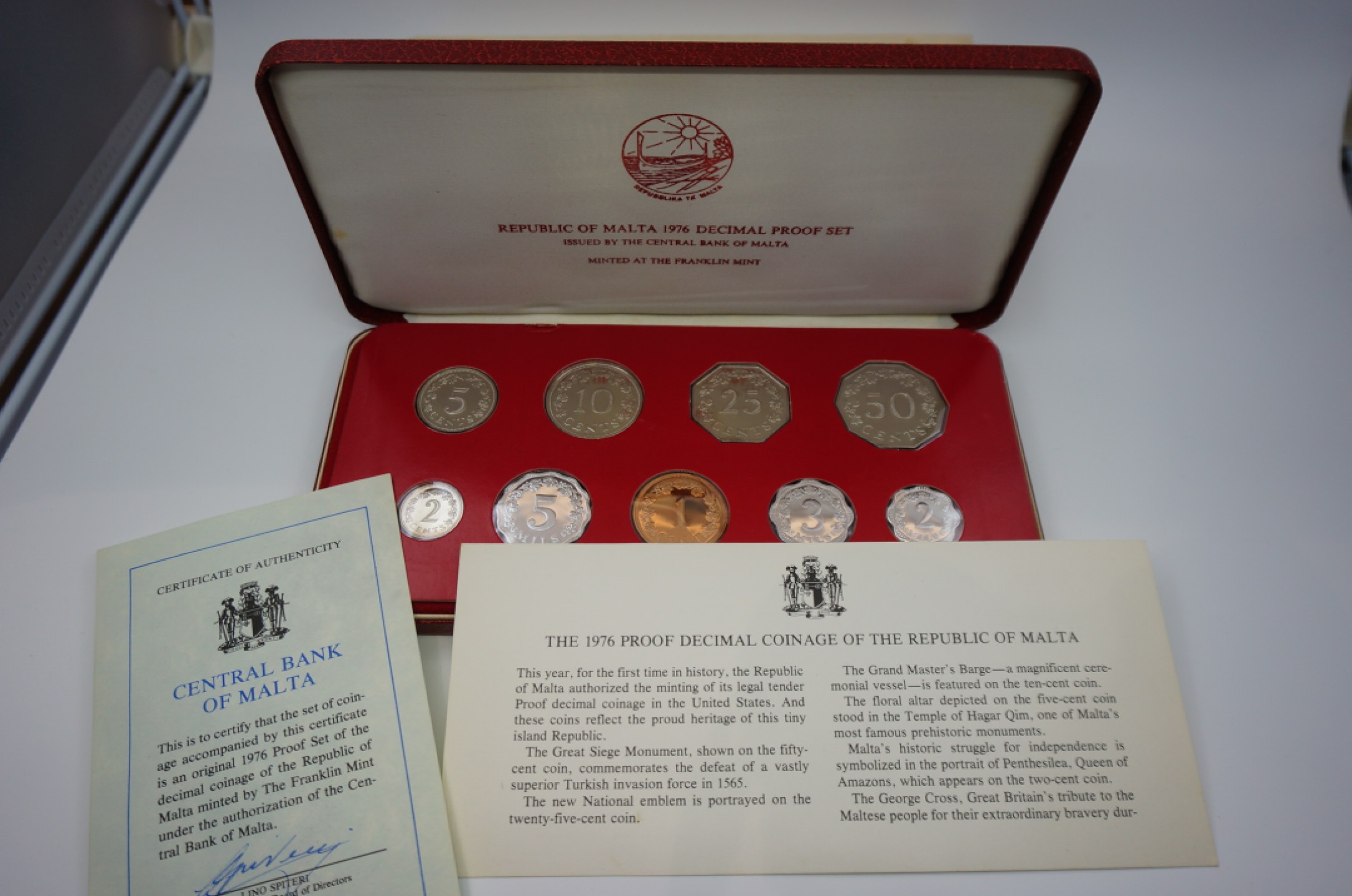 乐游外币首个限时专场—各国精装套币 1976马耳他9枚精制套币