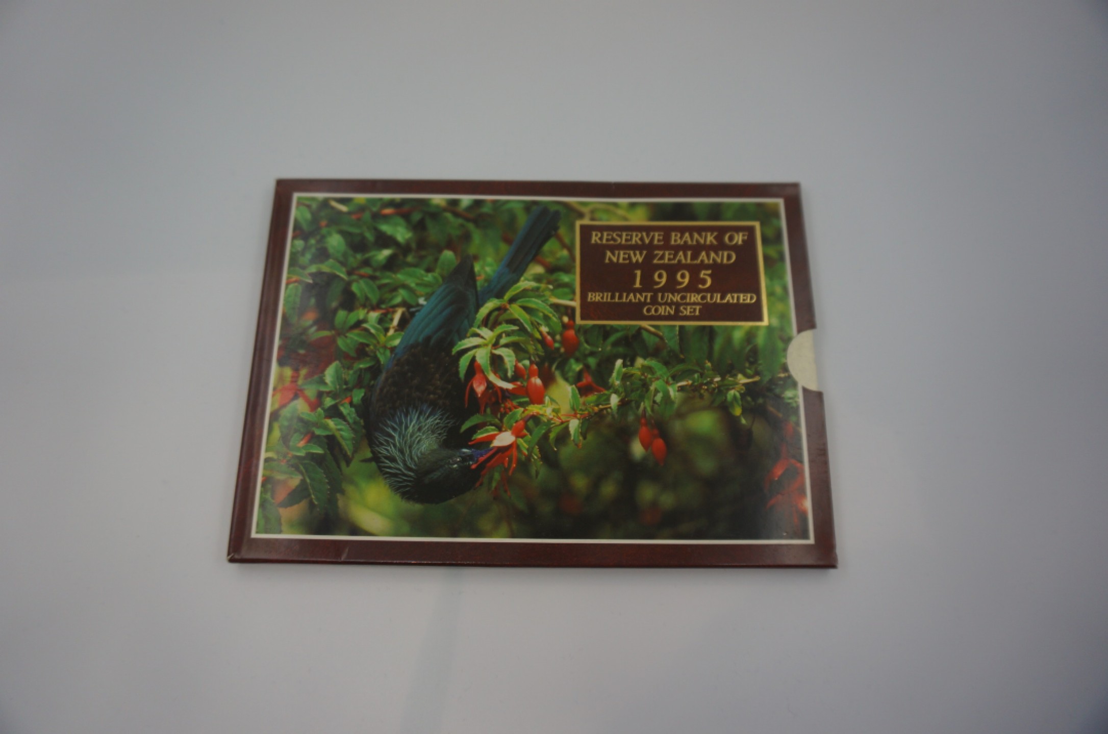 乐游外币首个限时专场—各国精装套币 1995新西兰7枚精装套币