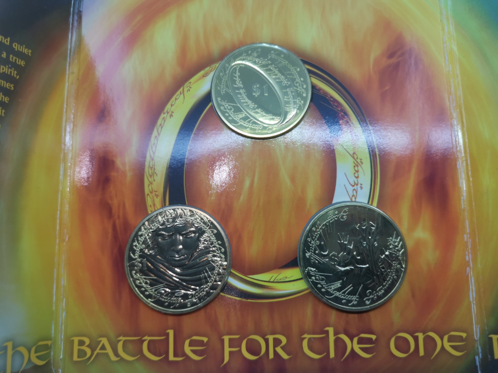 乐游外币首个限时专场—各国精装套币 2003新西兰1元三枚精装套币指环王