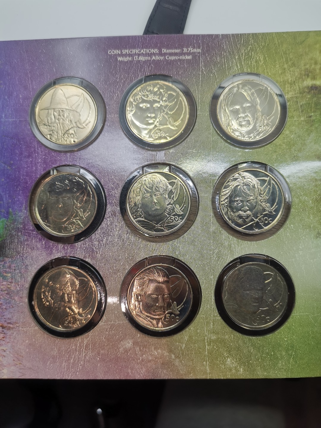 乐游外币首个限时专场—各国精装套币 2003新西兰9枚50分精装套币指环王