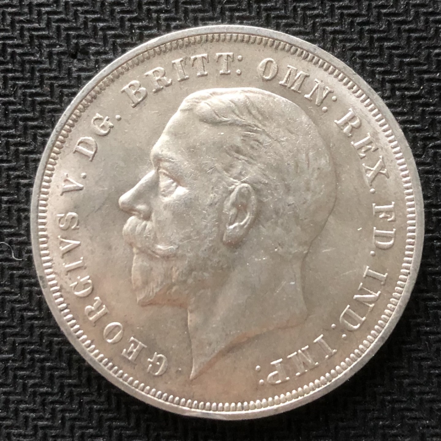 【保诚微拍】【自动拍卖、全场包邮】第19期 $ 硬币专场 $ 英国 乔治五世 1935年 加冕25周年纪念 克朗 木马剑 银币2（28克 0.5银）UNC品！！！克朗型银币，升值品种！！