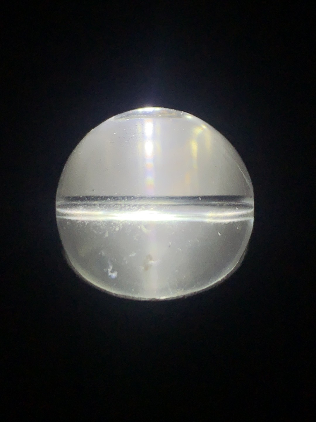 精美白水晶圆珠一颗，