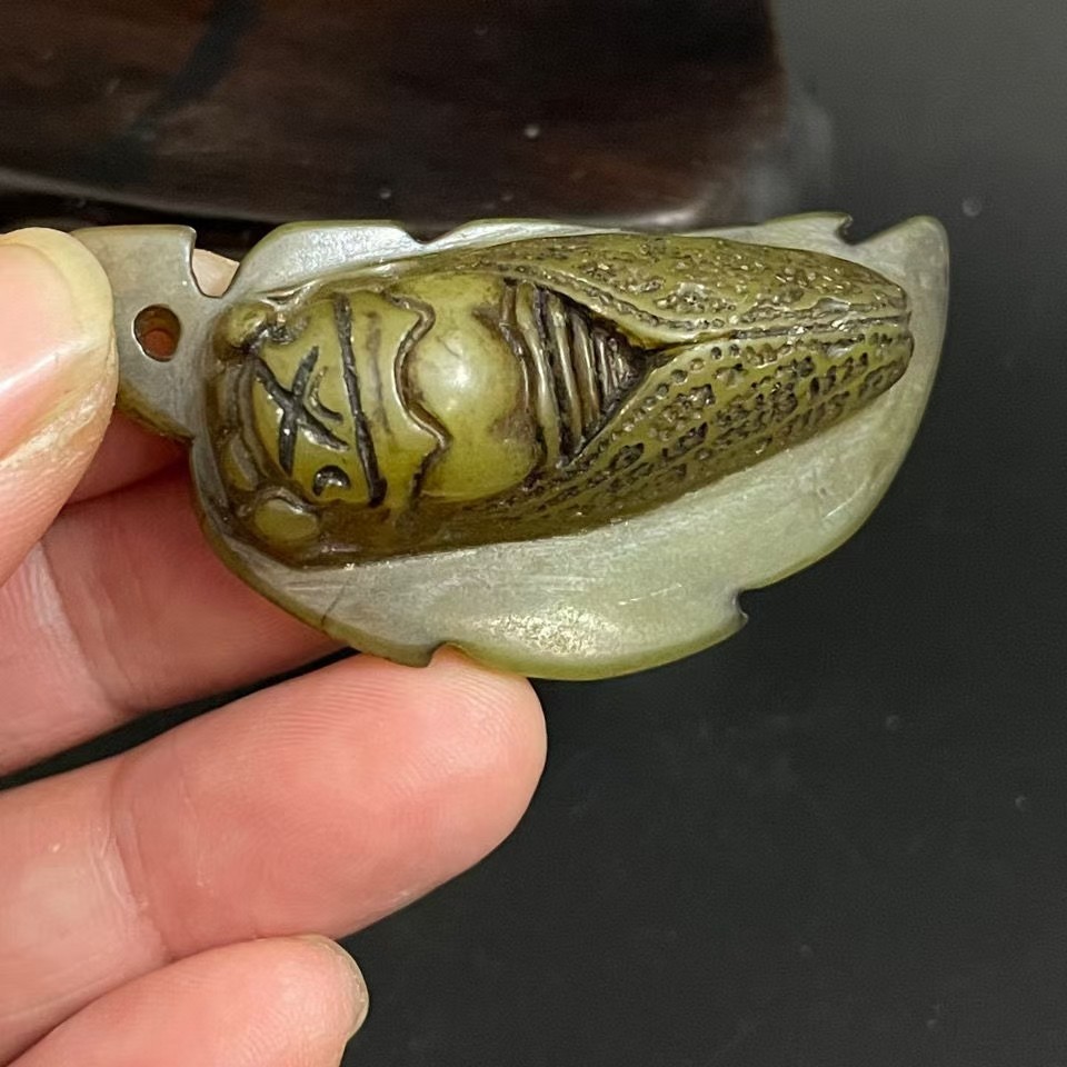老玉雕刻一鸣惊人吊坠挂饰汉战高古玉老岫玉古玩收藏挂件吊牌