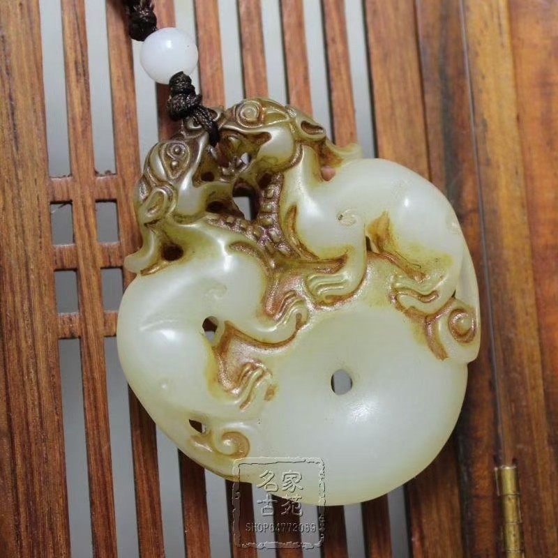 古玩杂项收藏复古做旧工艺品外蒙料双面精雕貔貅平安扣吊坠把件