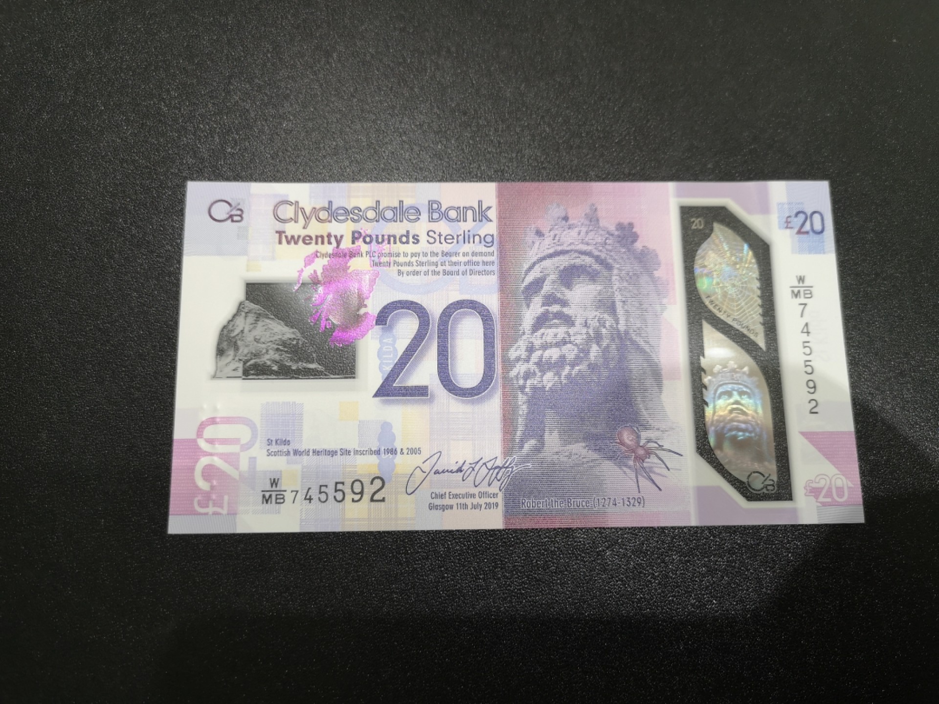 《外钞收藏家》第一百七十一期拍卖（本期97件） 苏格兰克莱斯戴尔银行20镑 全新UNC