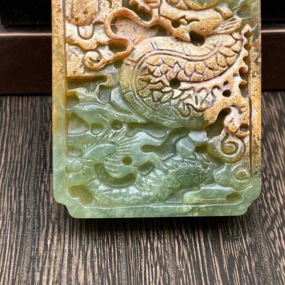 老岫玉捡漏明清汉代古玩玉器古董做旧收藏玉石古老玉挂件吊坠龙牌