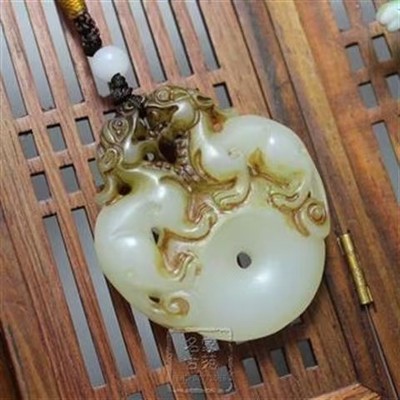 古玩杂项收藏复古做旧工艺品外蒙料双面精雕貔貅平安扣吊坠把件 - 古玩杂项收藏复古做旧工艺品外蒙料双面精雕貔貅平安扣吊坠把件