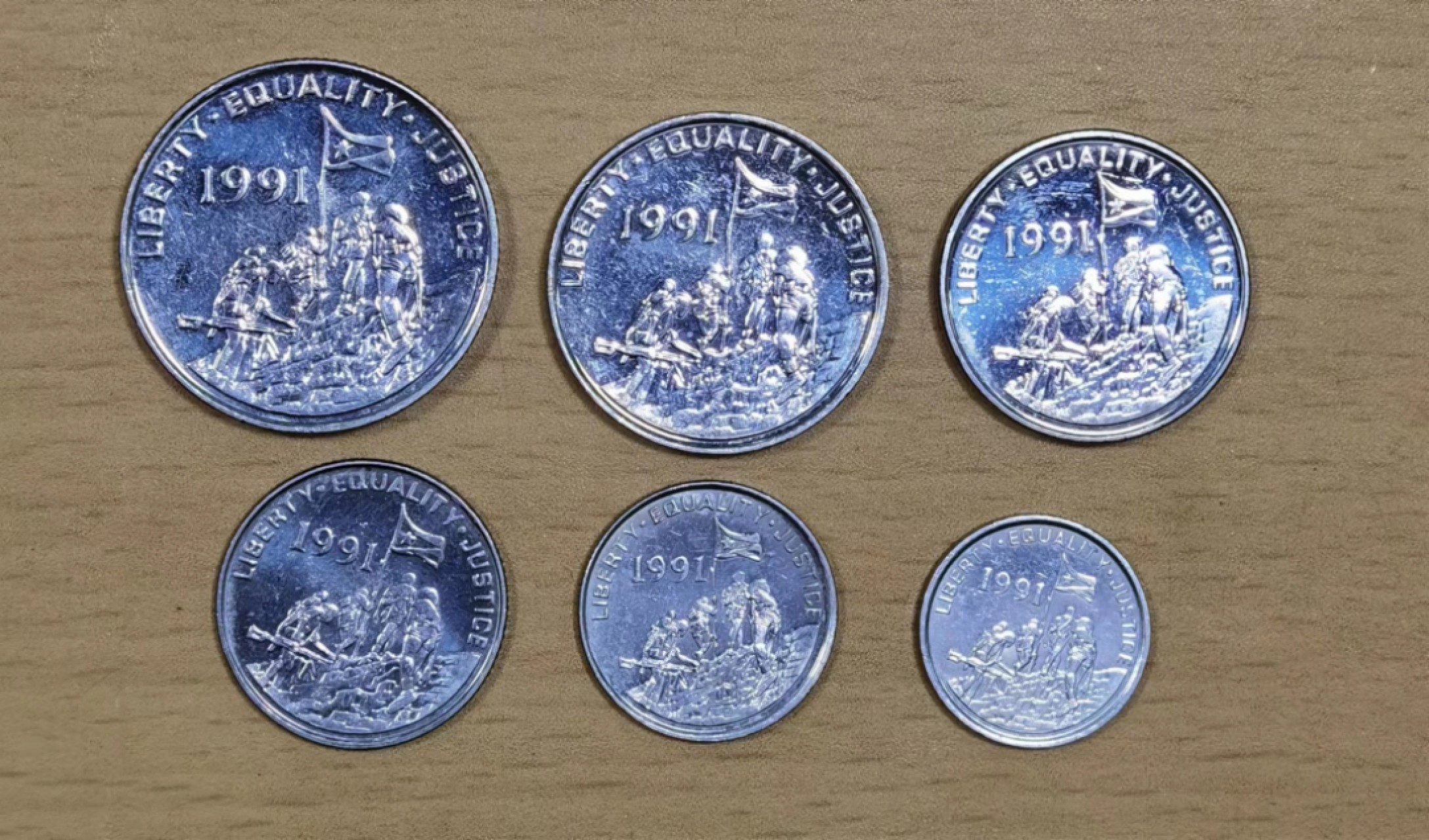 北京马甸外币专卖微拍第七十一期，非贵金属外国纪念币，流通币专场，陆续上新欢迎光临 厄里特里亚流通币6枚／套 