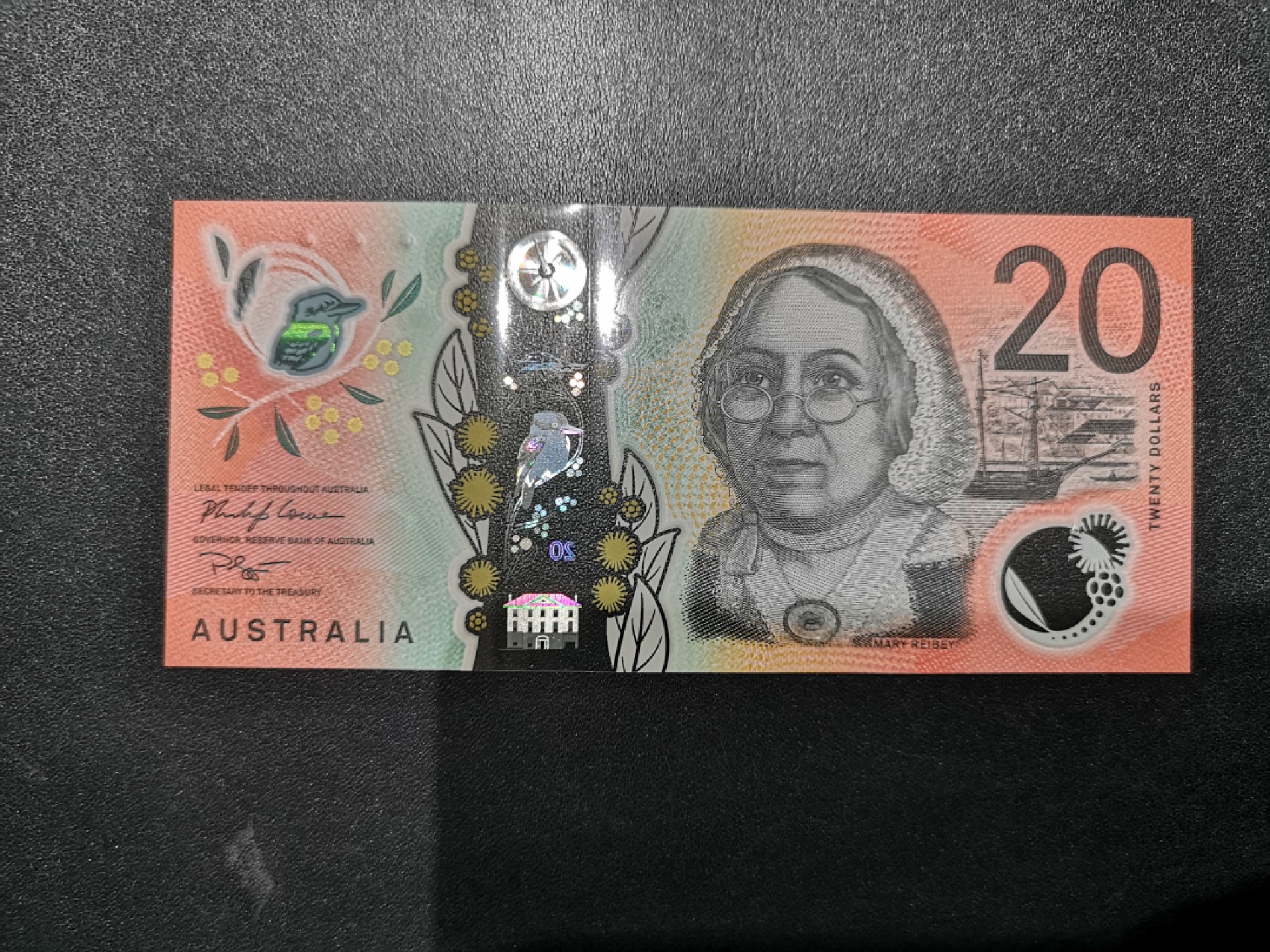 《外钞收藏家》第一百七十一期拍卖（本期97件） 2019年澳大利亚20元 AA冠 无47 全新UNC