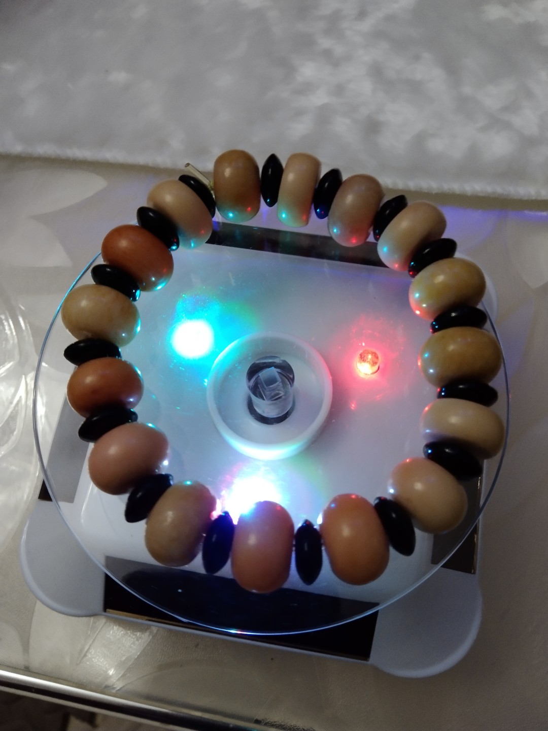金丝玉石手串桶珠佛珠
