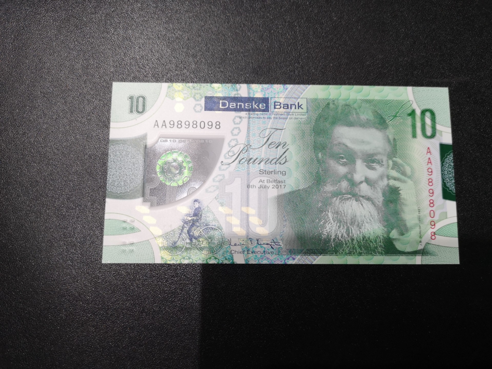《外钞收藏家》第一百七十一期拍卖（本期97件） 北爱尔兰丹尼克银行10镑 AA冠 数三倒置号无47尾8 全新UNC